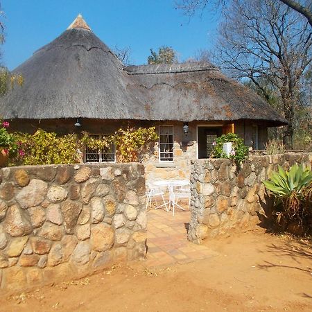 Limerick Cottages Bulawayo Exterior photo