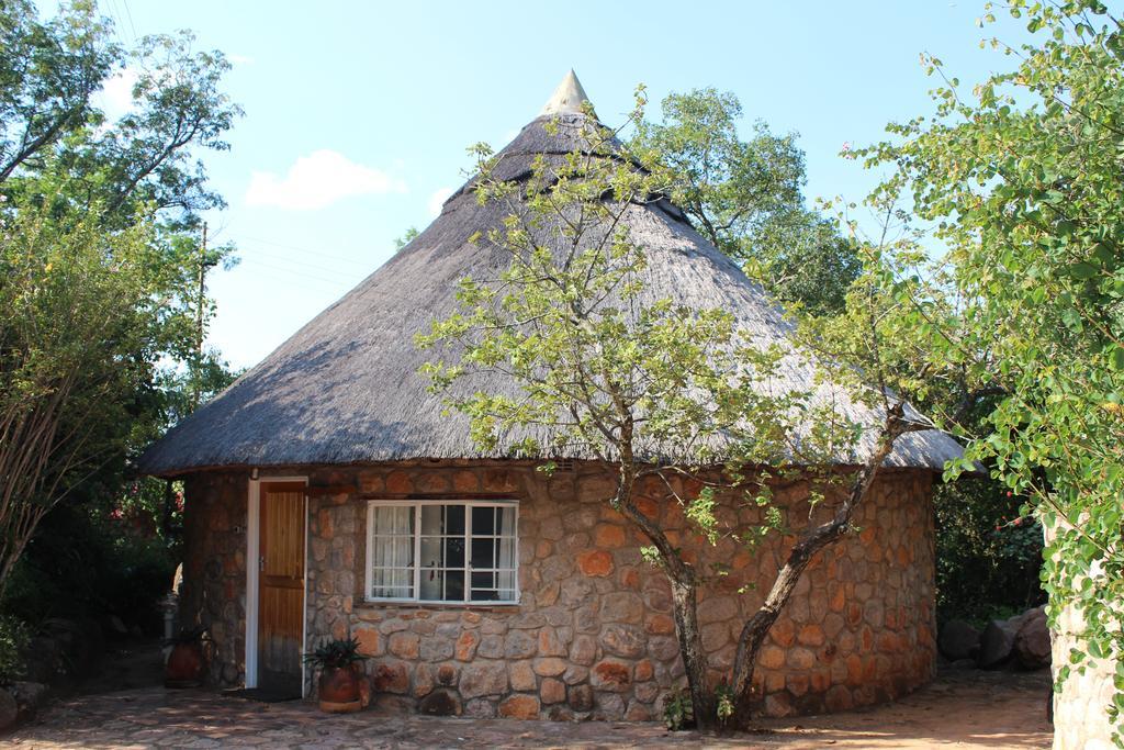 Limerick Cottages Bulawayo Exterior photo