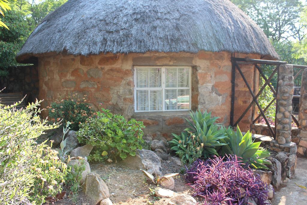 Limerick Cottages Bulawayo Exterior photo