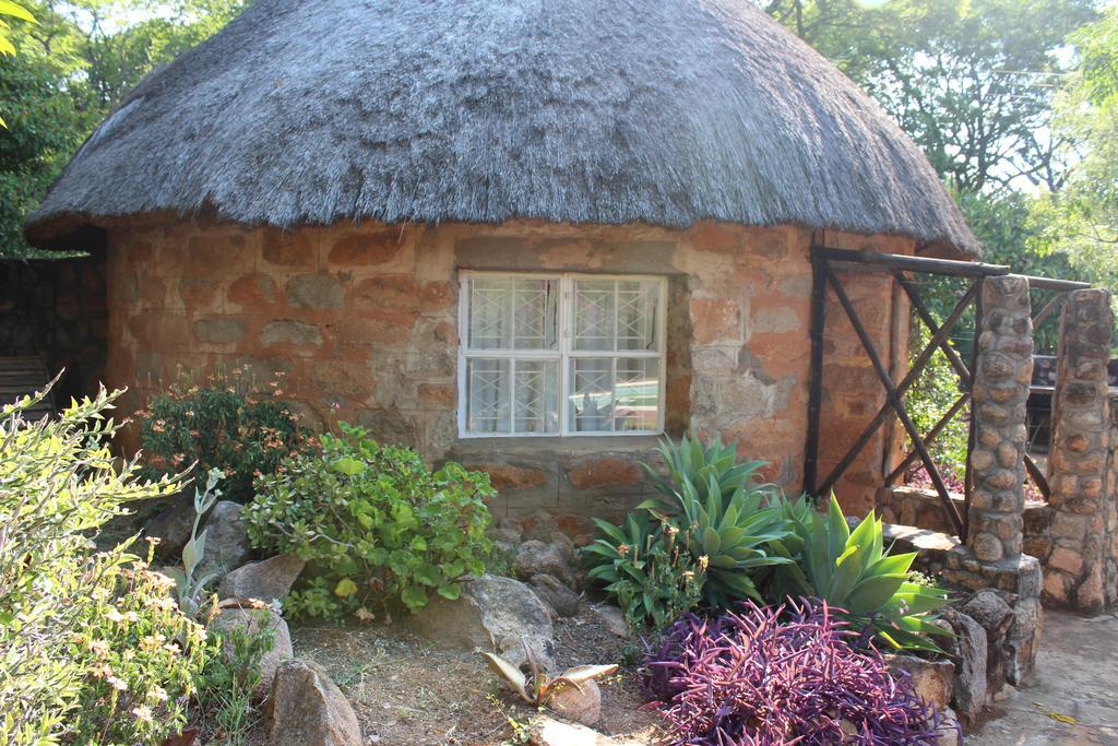 Limerick Cottages Bulawayo Exterior photo