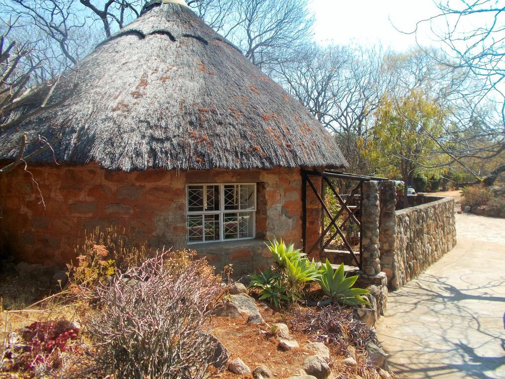 Limerick Cottages Bulawayo Exterior photo